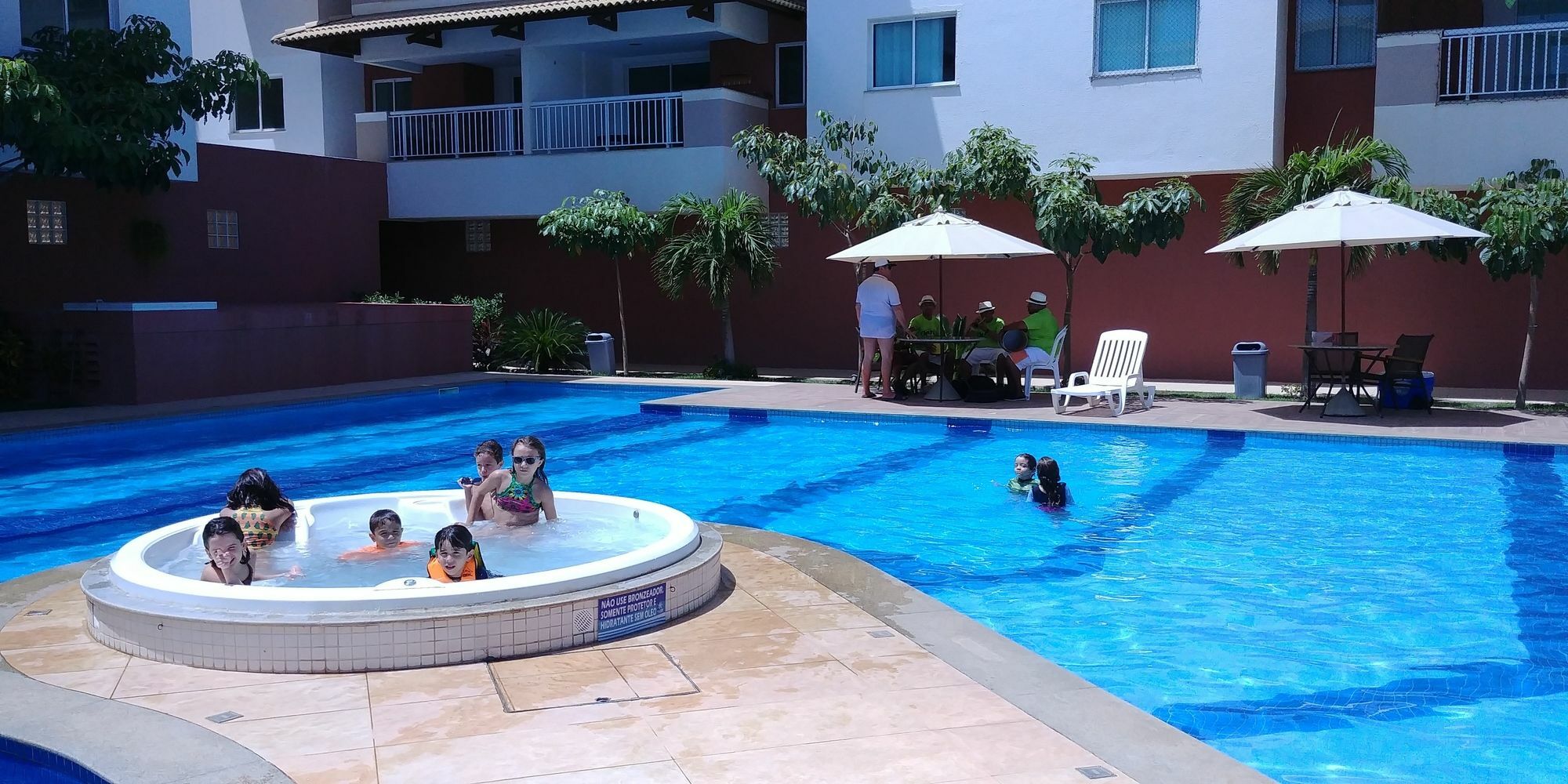 Porto Beach Family Inn อากีราซ ภายนอก รูปภาพ